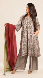 Noor Khata Embroidered Suit Set