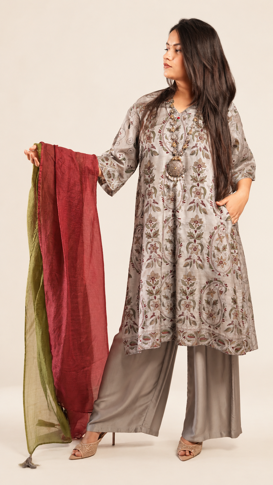 Noor Khata Embroidered Suit Set