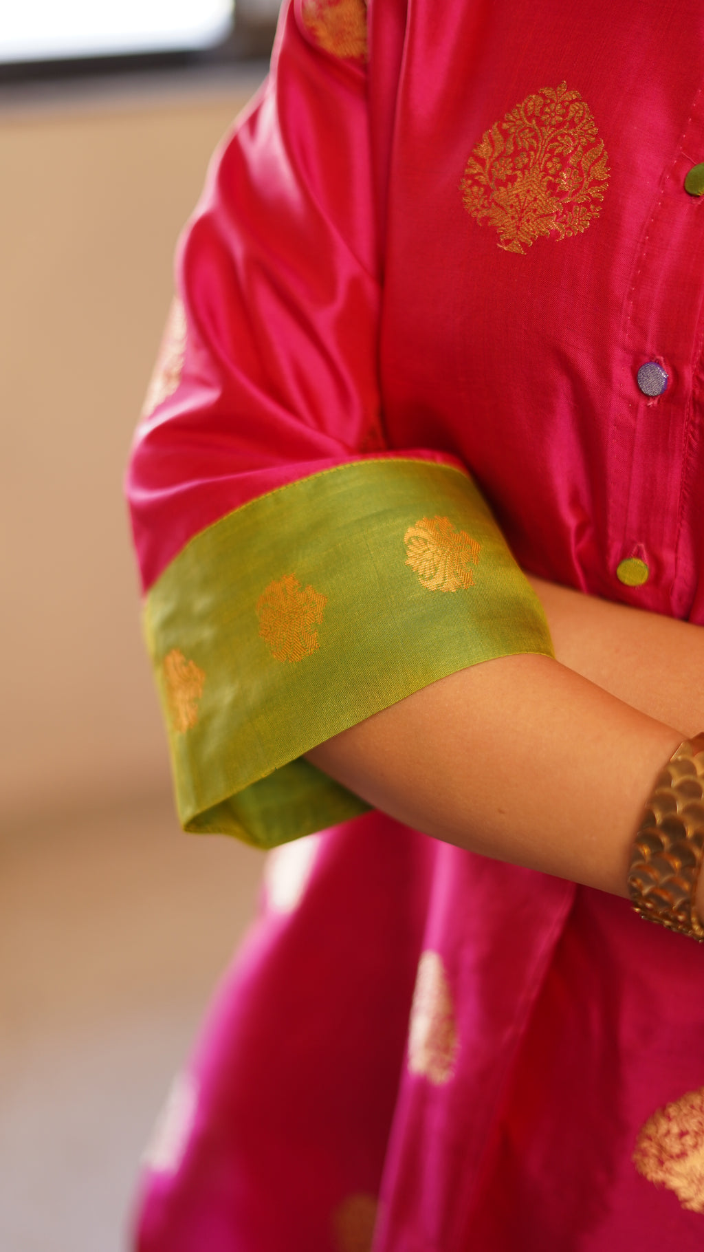 Gulabi Brocade Kurta Set