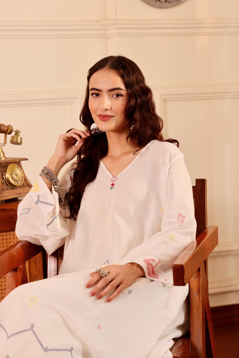 Ivory White border jamdani Cotton Kurta set for Women with dupatta