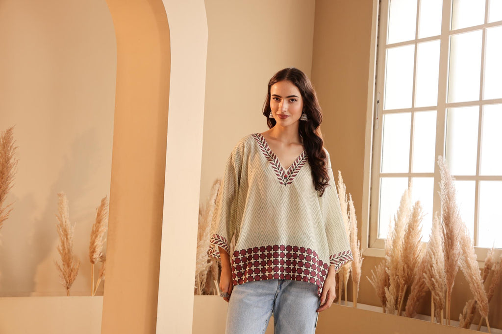 Elegant Chevron Print silk Kaftan short top