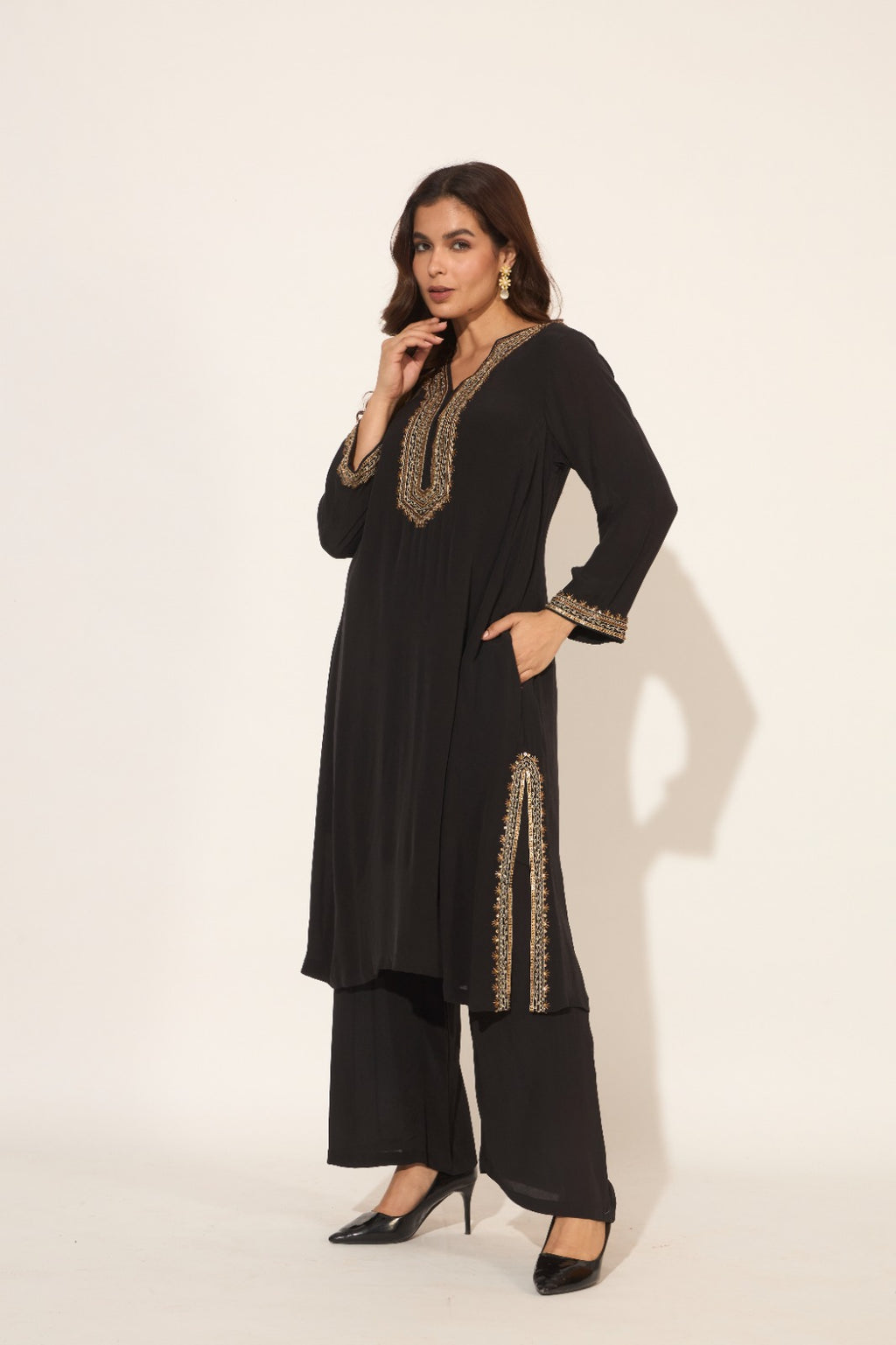 Viscose Crepe Hand-Worked Kurta Set