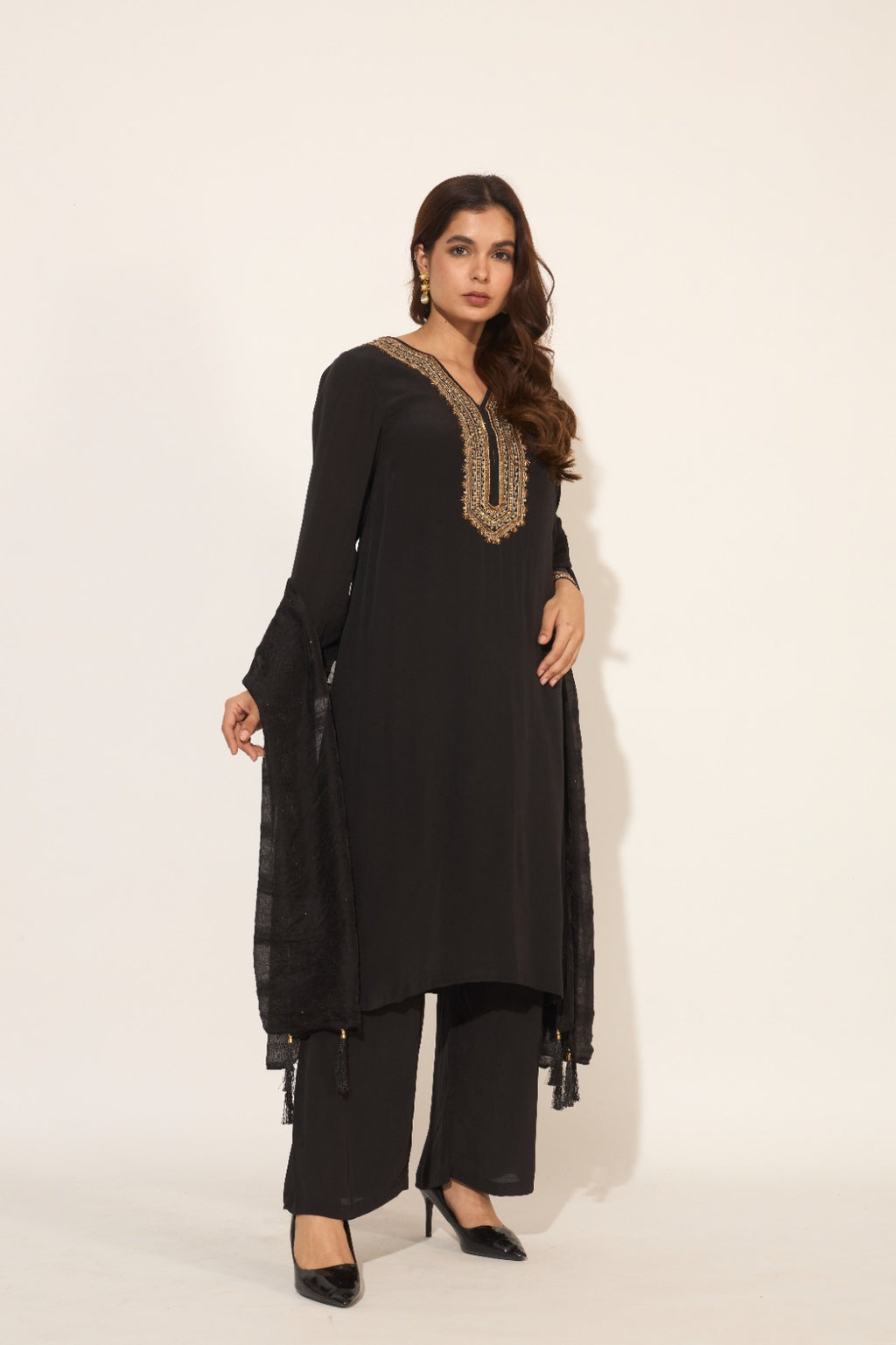 Viscose Crepe Hand-Worked Kurta Set